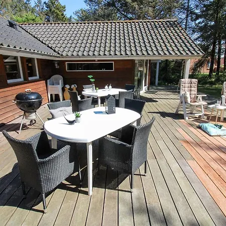 Elfrun - 250m From The Sea By Interhome Feriehus Harboør